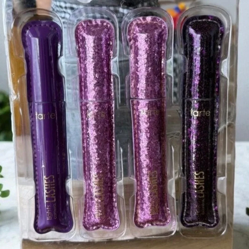 New Tarte lights Camera Lashes Purple Mascara